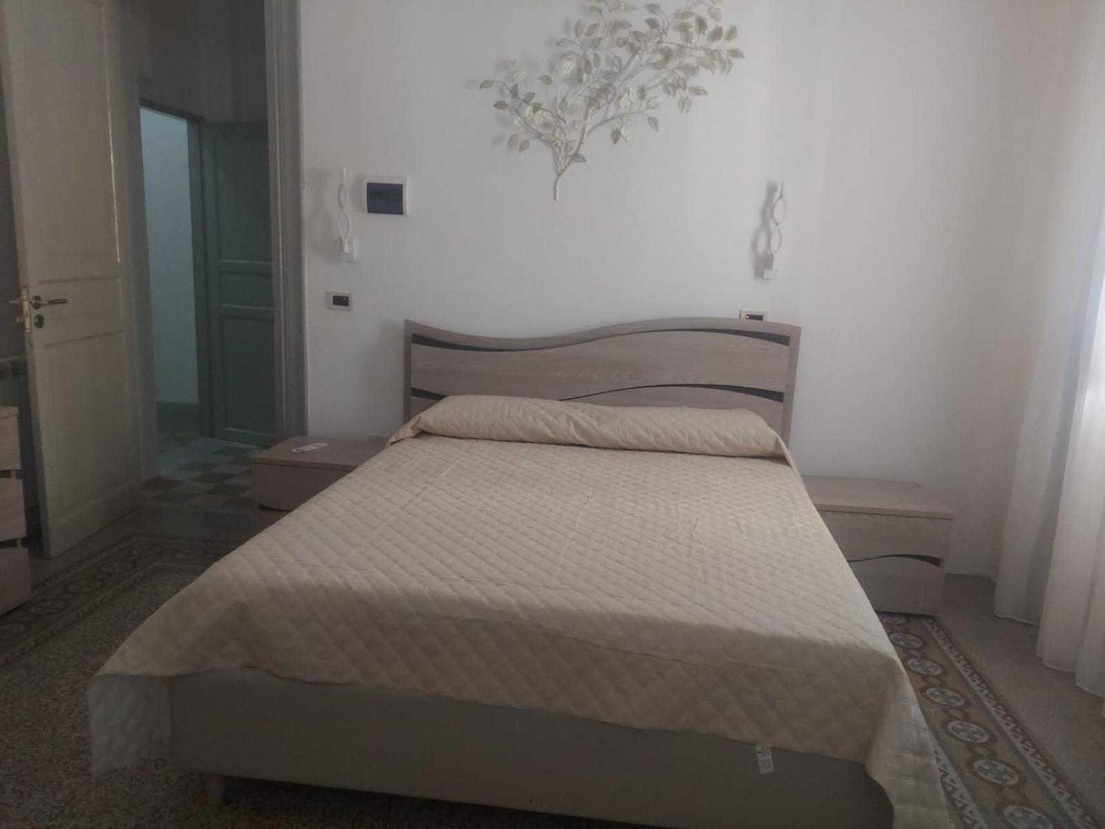 Guest House Lamphotel Militello Palermo Exterior photo