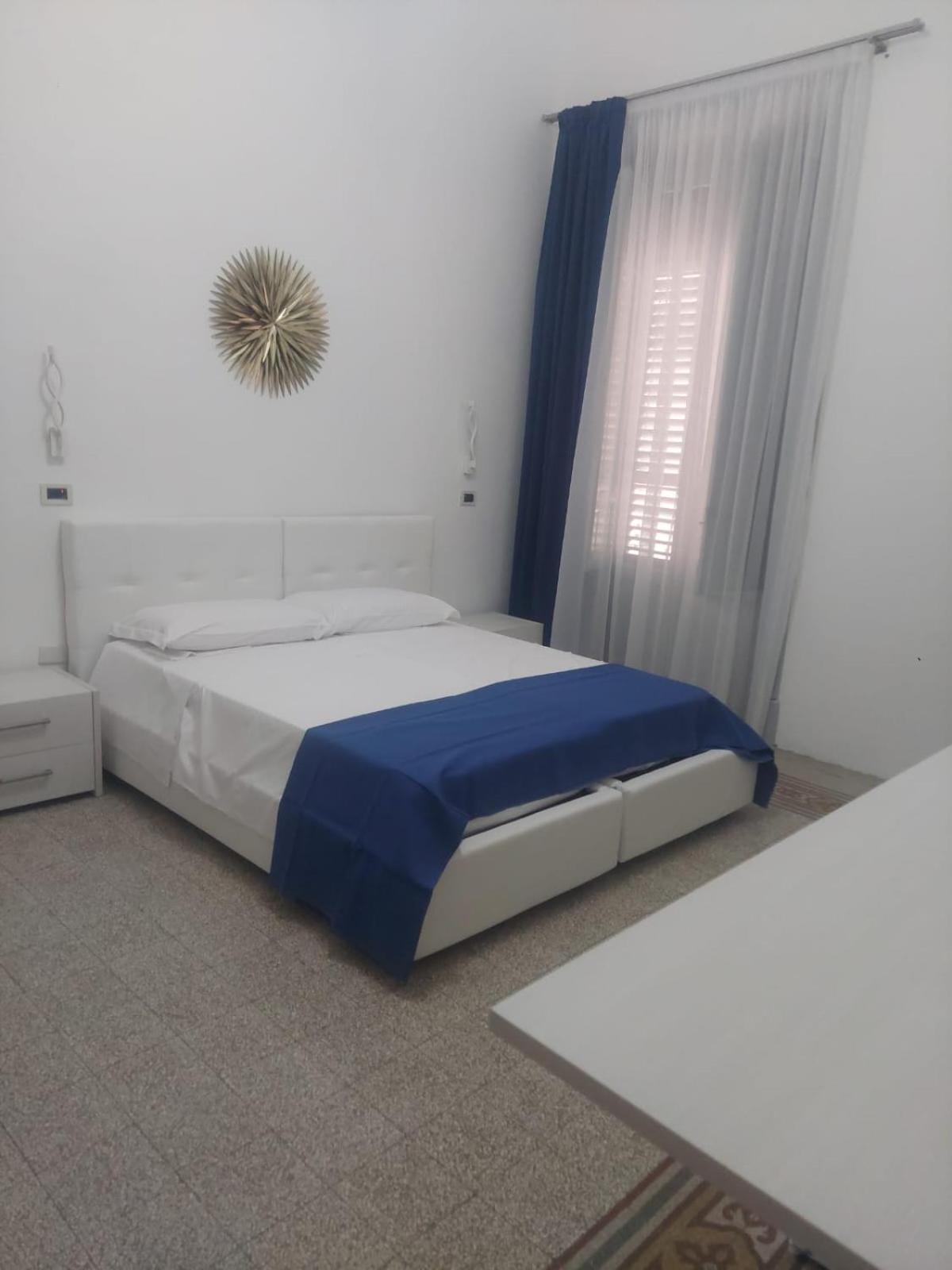 Guest House Lamphotel Militello Palermo Exterior photo