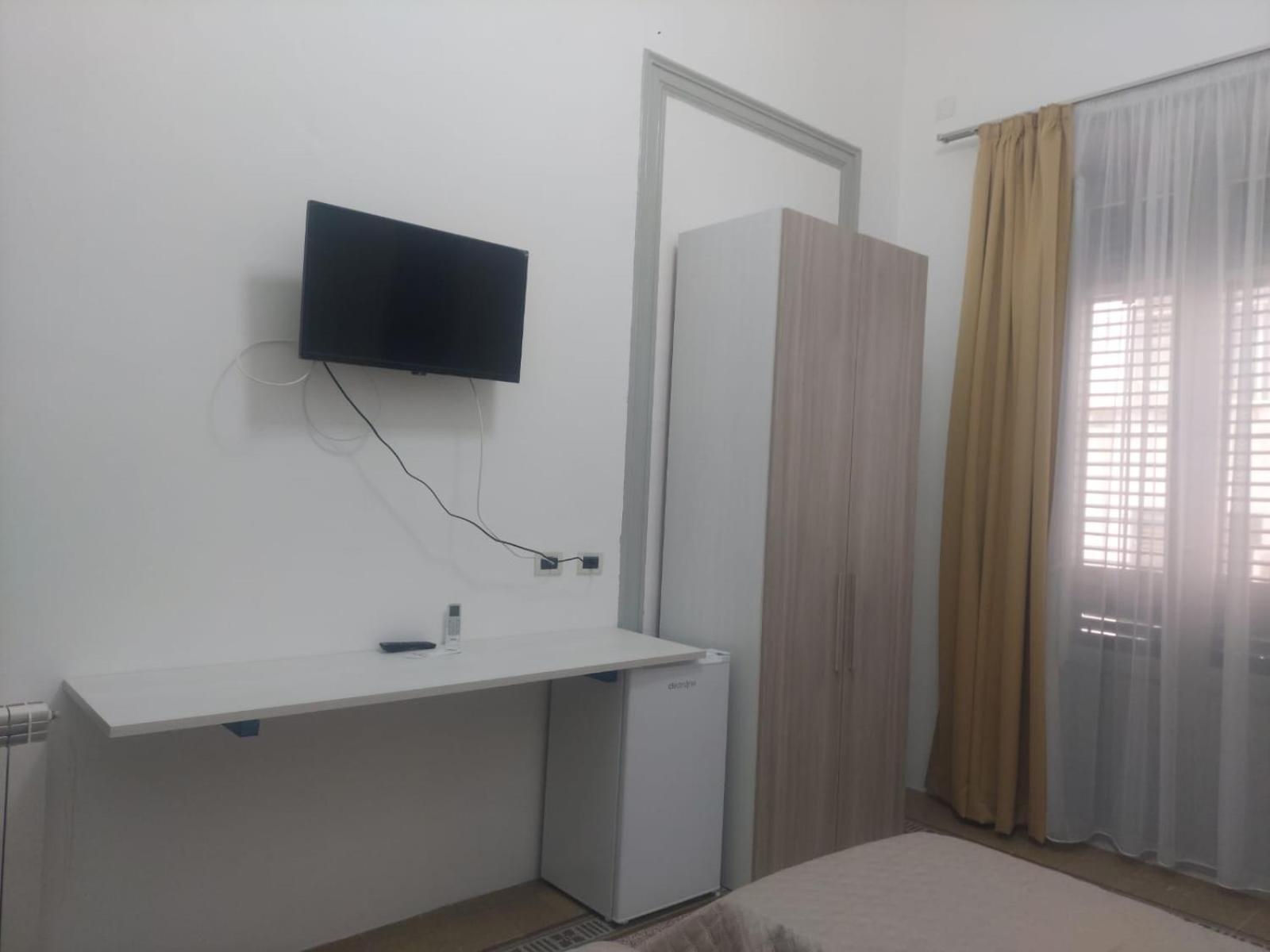 Guest House Lamphotel Militello Palermo Exterior photo